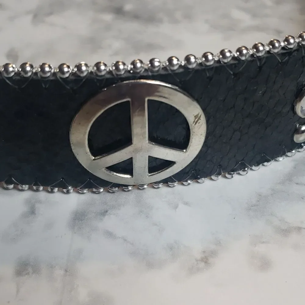 Rue21 Black Belt‎